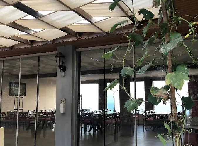 Hotel Yakabuek *